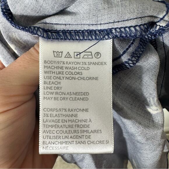 Urban Outfitters Floral Wrap Dress Size XS - Picture 7 of 11